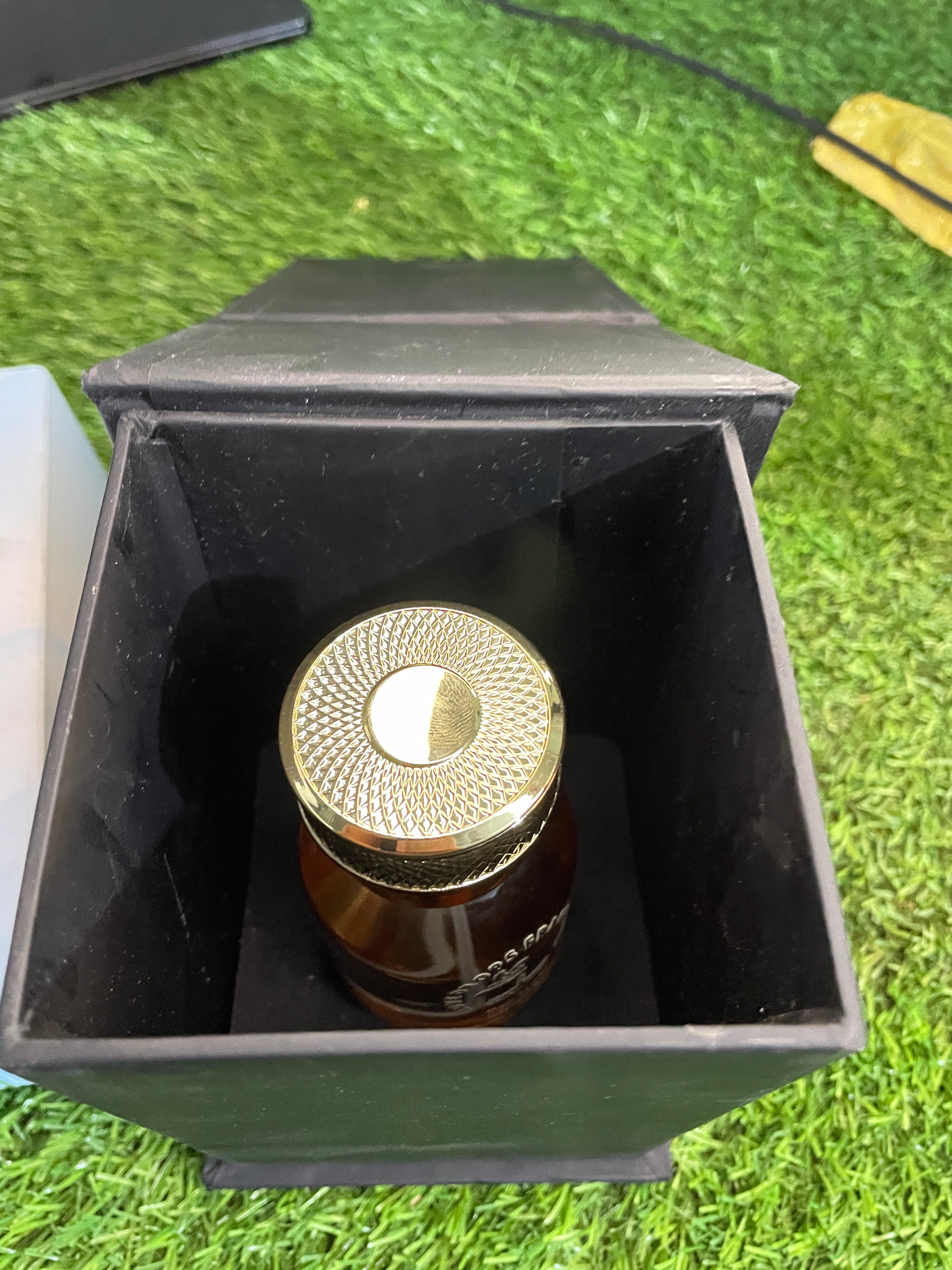 Thomas Kashmala | Love Drops Fragrances